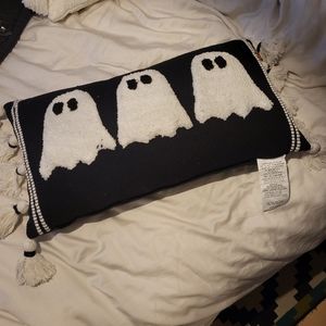 sweet street ghost pillow w tassles (matches rachel zoe ghost blanket)